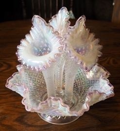 Fenton Diamond Lace French, Opalescent Crest Epergene With Jack In The Pulpit Vase, 10" Tall