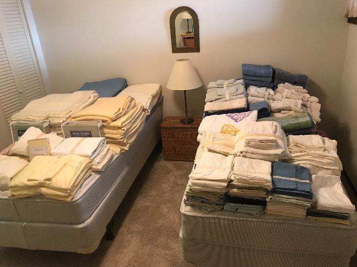 Bedroom view of linens 