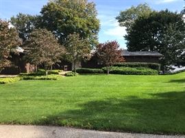 Sale Venue on Spring Lake