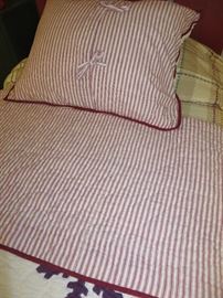SNOW FLAKE TWIN QUILT & MATCHING SHAM
POTTERY BARN
(REVERSE DETAIL -RED/WHITE TICKING)