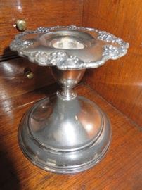 SILVERPLATE CANDLESTICK
WALLACE BROS. SILVER
