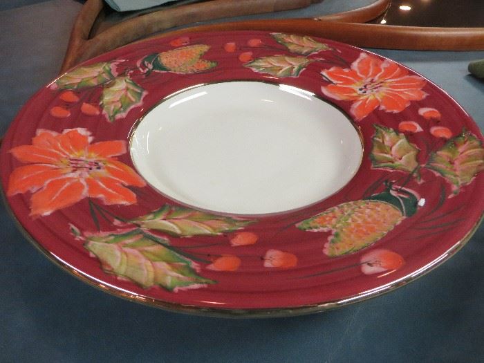 ROUND POINSETTIA PLATTER
DISEGNO  MADE IN ITALY
