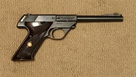 Hi-Standard Sport King,  .22LR semi-auto pistol                                                                                 
Inv.# 18