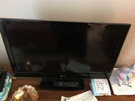32" LG HDTV