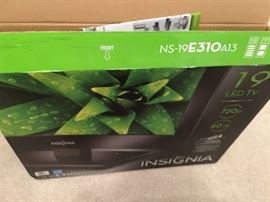 19" INSIGNIA HDTV