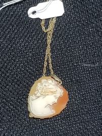 GOLD + CAMEO NECKLACE
