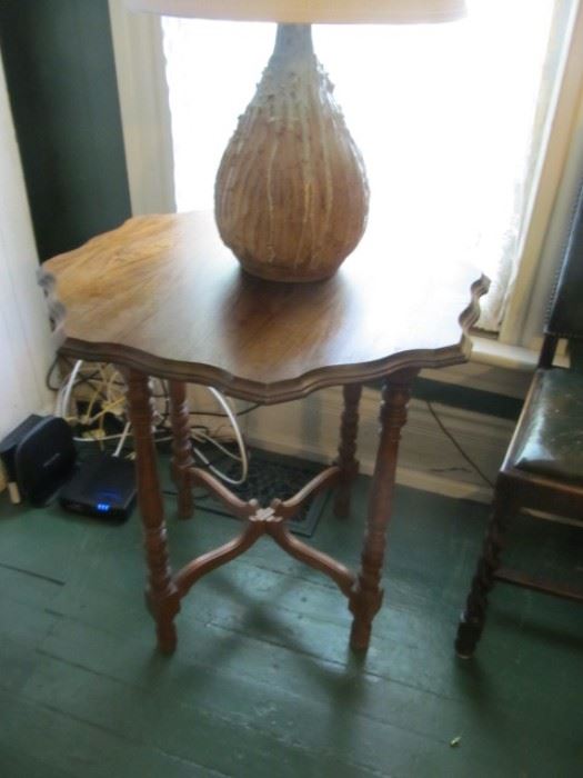 Occasional table with Anne White Scruggs lamp