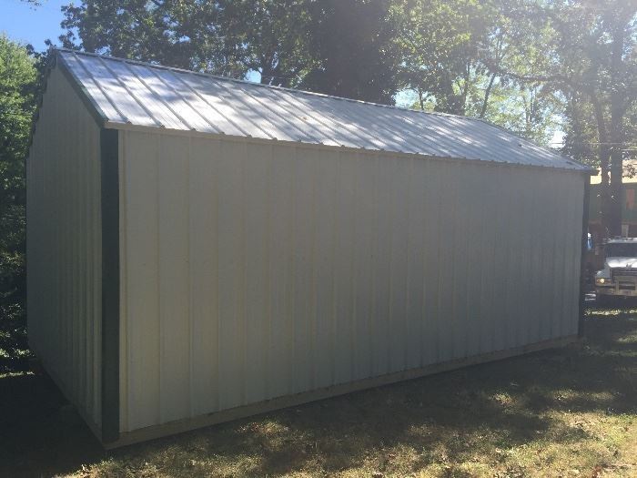 12x24 Leonard shed with loft