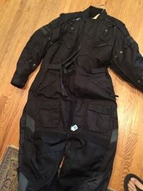 High end cool weather motorcycle gear 42reg (Medium)