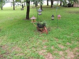 Outside Decorations & Bird Feeders