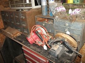 Saws & Tool Boxes