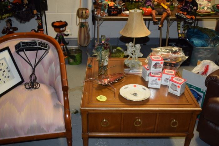 Vintage Chair & Coffee Table, Lamp, Seasonal Decor