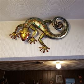 lizards for the walls