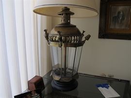 Large lantern lamp