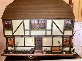 Vintage Dollhouse