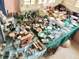 Miniatures Dollhouse Furniture