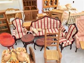 Miniature Dollhouse Furniture