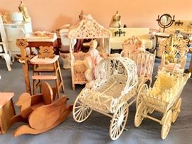Miniature Dollhouse Furniture