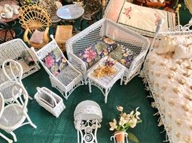 Miniature Dollhouse Furniture