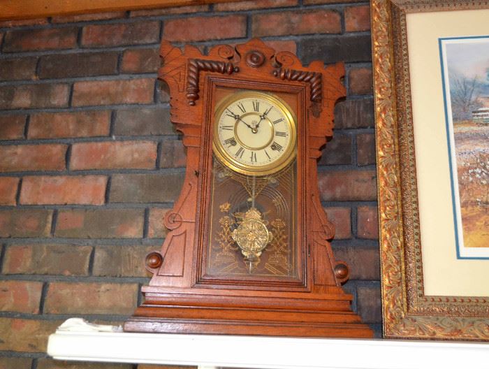 Waterbury mantle / case clock