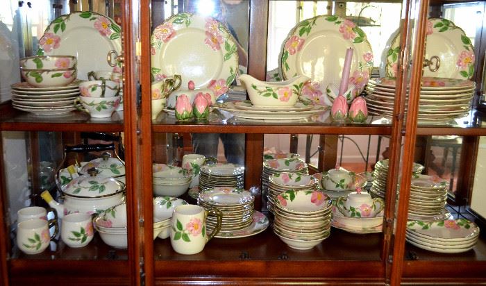 Franciscan "Desert Rose" china. Selling by the piece so come add to your collection!