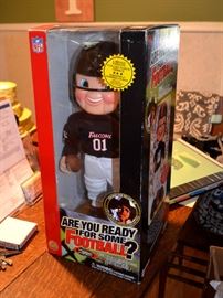 Atlanta Falcons NFL Rockin' Randall sings Hank Williams' "Are You Ready for Some Football"