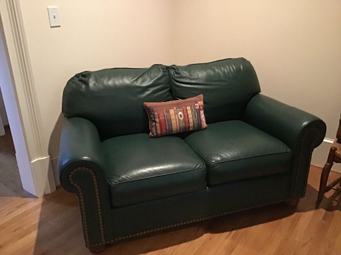 GREEN LEATHER LOVE SEAT