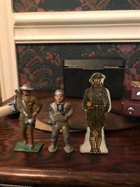 Vintage Toy army men, metal 