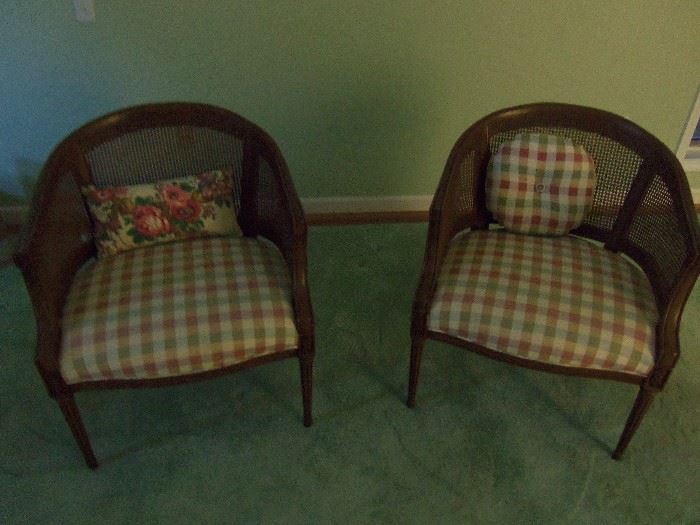 Pair of Mid Century Modern chairs with re-upholstered cusions