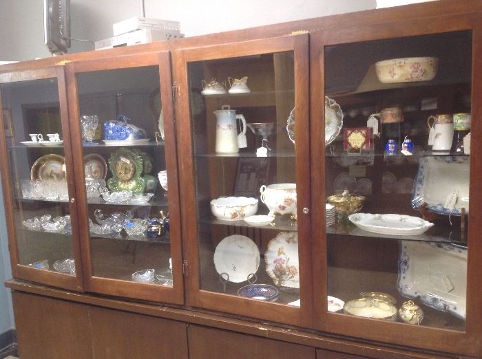 Cabinets full Historical porcelain