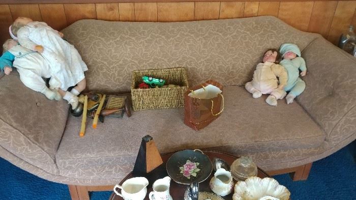 Antique sofas & dolls