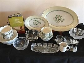 Elegant Floral Dinner Party Place Settings