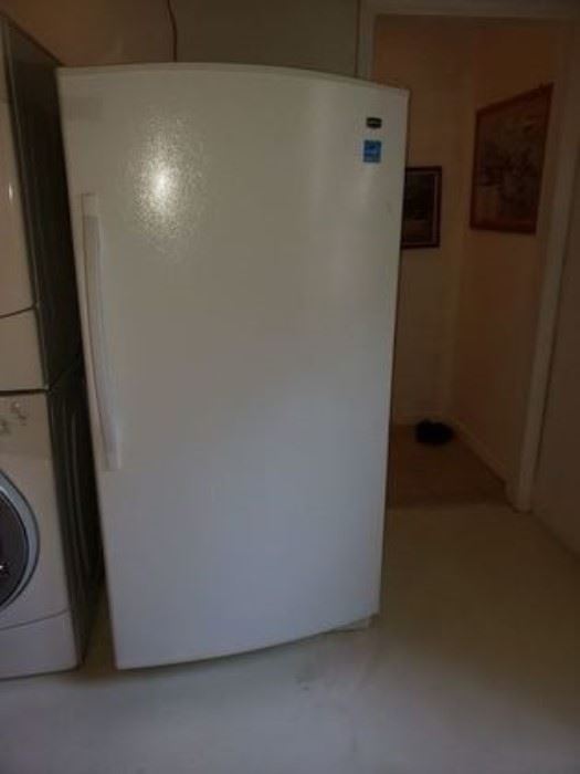 Maytag Energy Star like new, upright freezer. Very clean unit!
