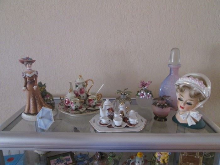 Mini and Very Mini Tea Sets, Ladies Head Vase and"Lady Sabrina", 1983, 75/1000