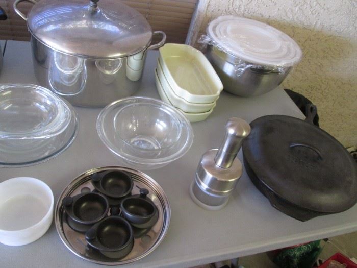 Pyrex and Mixing Bowls + Cast Iron #10 Frying Pan