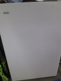 Kenmore Freezer, Clean and Working!