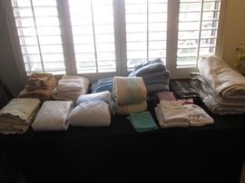 Linens, Bedding, Bed Pillows, Throw Pillows