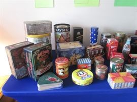 Great Tin Collection, use to store or give Holiday Cookies. Or use instead of gift wrap to hold gifts!