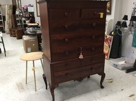 Great 7 drawer chest