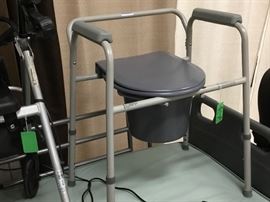 Portable potty chair