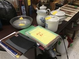 Miscellaneous & Phaltzgraff items in excellent condition; Folk art pattern