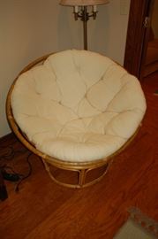 Comfortable round cushioned chair