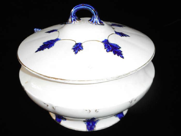 COVERED BOWL PRE 1900