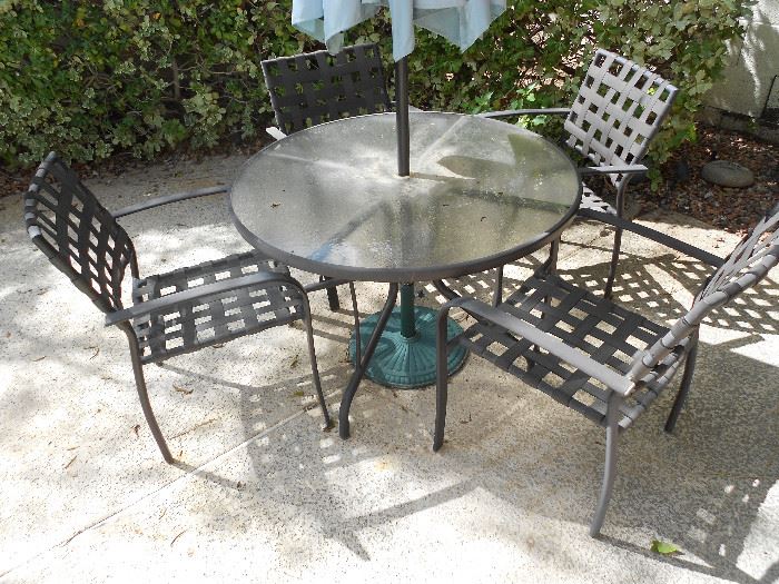 Patio Table and 4 Chairs - Sorry No Umbrella 