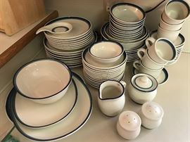 Pfaltzgraff Dinnerware~Service for 6 +