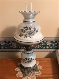 Vintage Table Lamp (2)~Accurate Castings