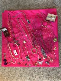 Vintage Jewelry~ Sarah Covington~Avon