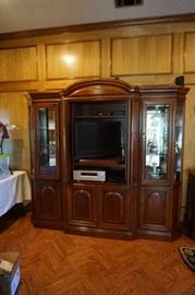 Entertainment  Center with two curios
