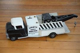 Structo Power Wrecker Tow Truck.