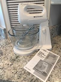 WHITE WESTINGHOUSE STAND MIXER